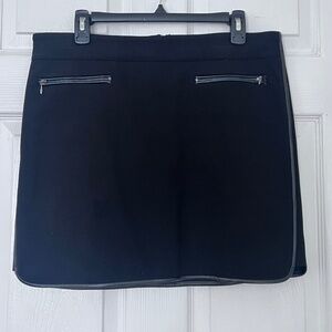 White House Black Market Women's short skirt, black, size 10